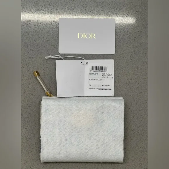 Dior 30 Montaigne Dahlia Wallet - Picture 9 of 9